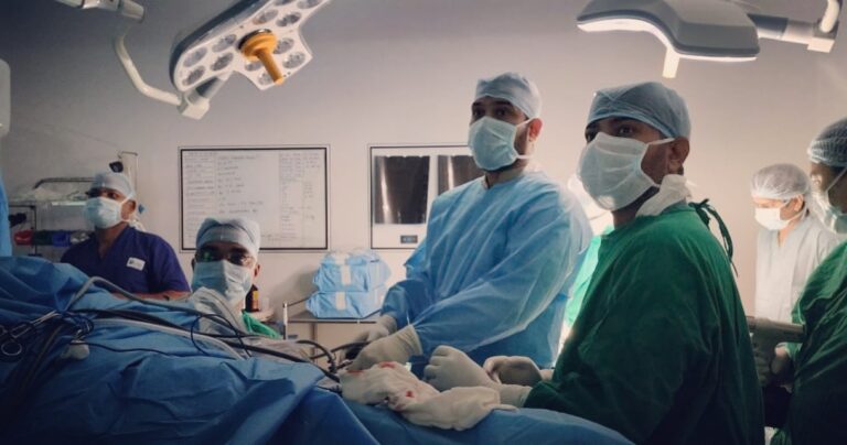 knee surgery procedure at Utkal Hospital